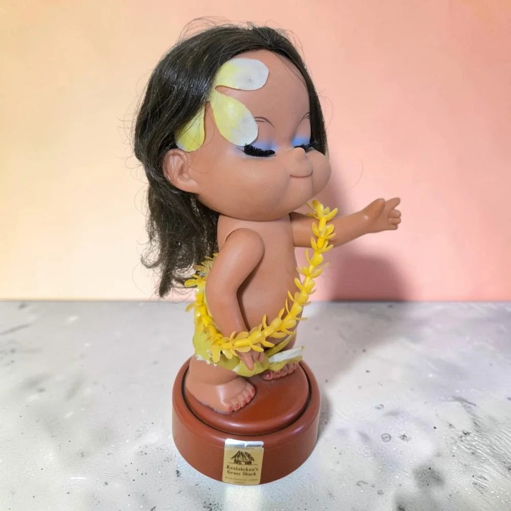 Vintage Hawaii Hula Doll Music Box Rotating Kealakekua's Grass Shack Kona 10